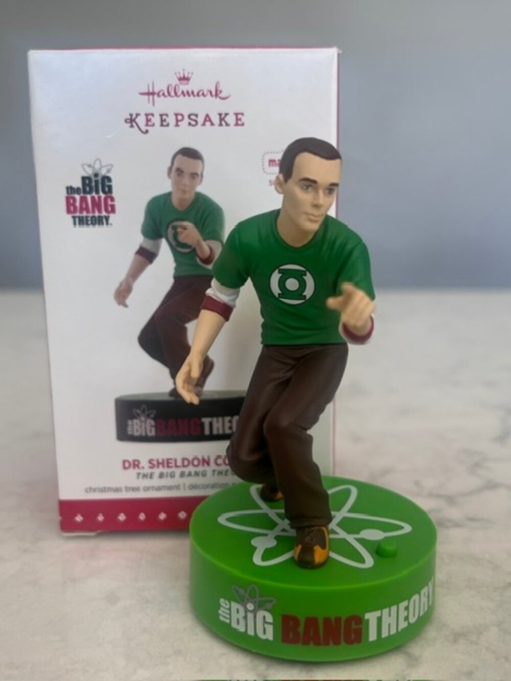 2015 MAGIC Hallmark Christmas Ornament DR. SHELDON COOPER The Big Bang Theory